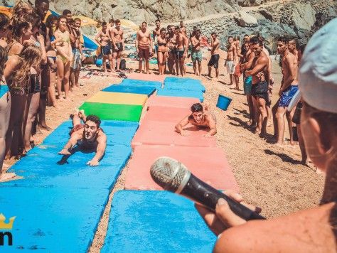 Party beach: tu fiesta en la playa de Barcelona