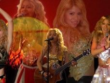 Shakira está en mi fiesta en Barcelona, animación completa, tributo